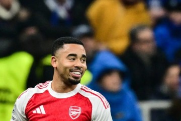 kaiyun.com-TA：阿尔特塔需做出决定，让哲凯赖什踢欧冠和热苏斯踢英超